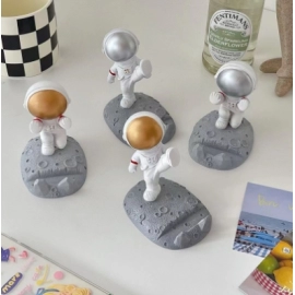 Astronaut Phone Stand Support Stand Cute Car Ornam..